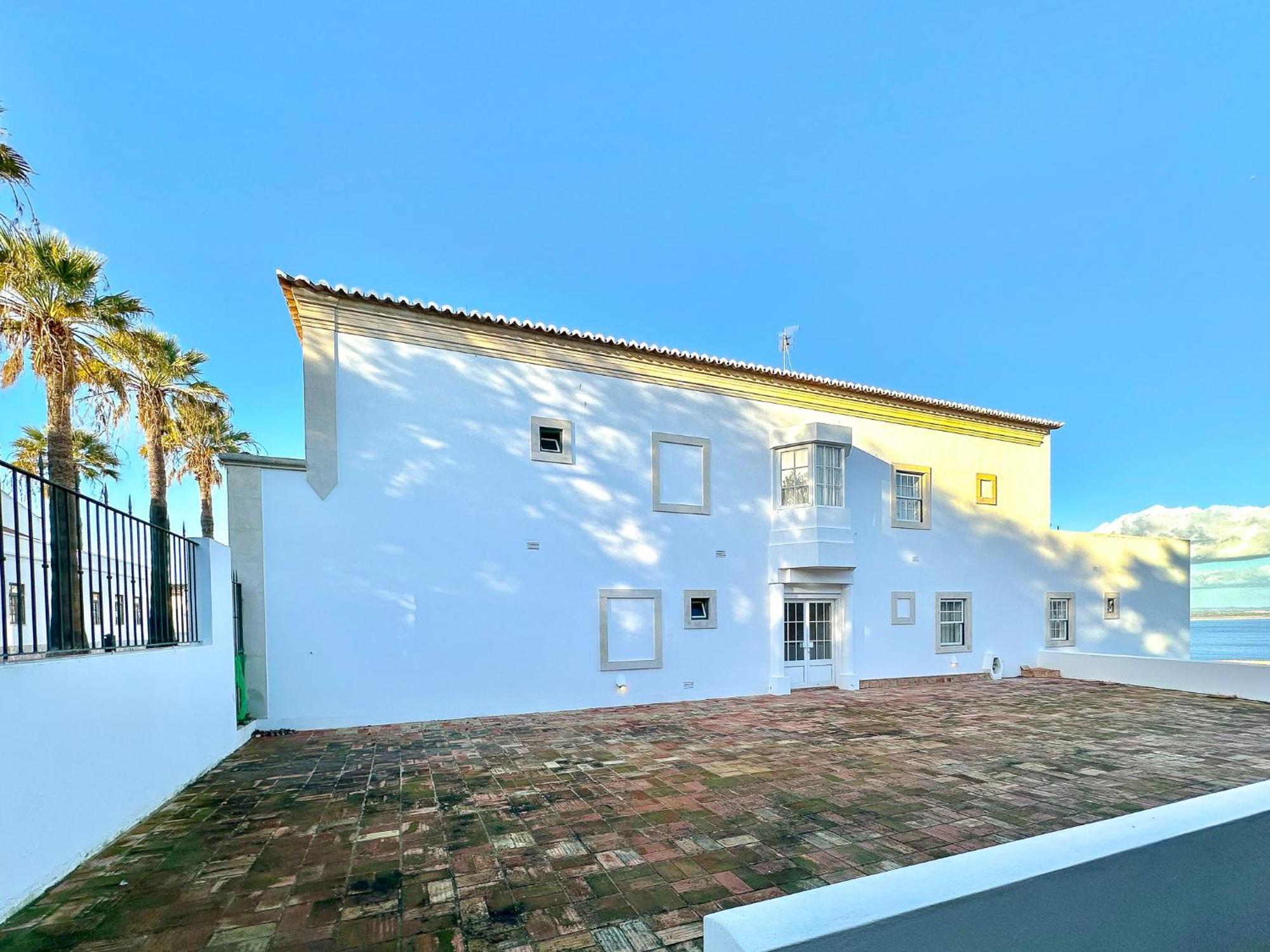 Apartamento Porta Da 407 T1 *